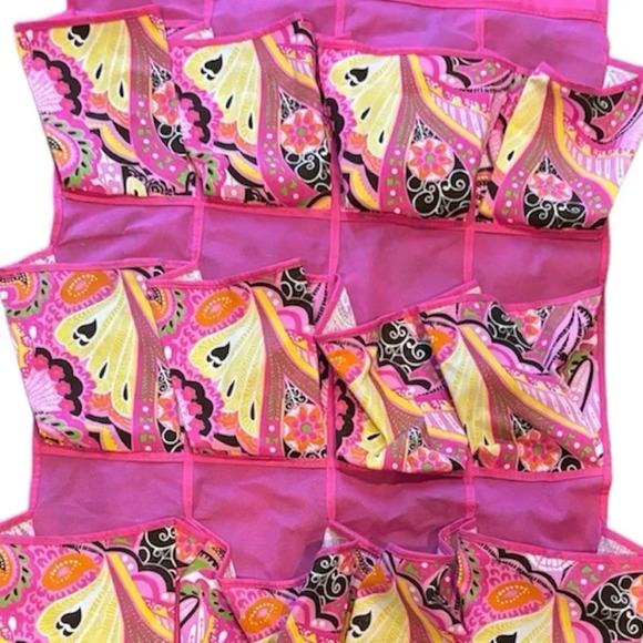 THE MACBETH COLLECTION EUC GIRLS 20 POCKET SHOE ORGANIZER STORAGE PINK SHOES - Picture 4 of 6